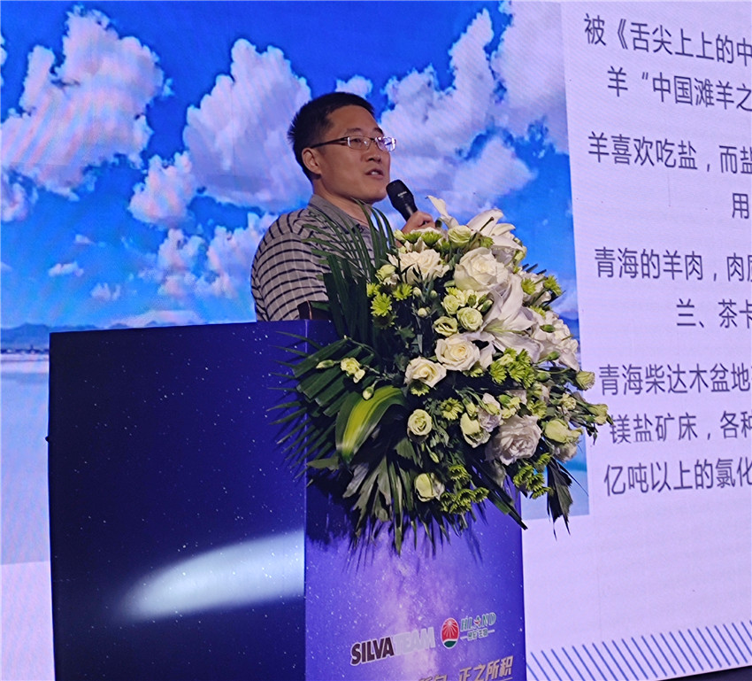 `1616478339685897.jpg` `赵洪山7.jpg`/