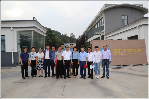 越南考察团第四站：济南鑫盛达SPF蛋鸡养殖场