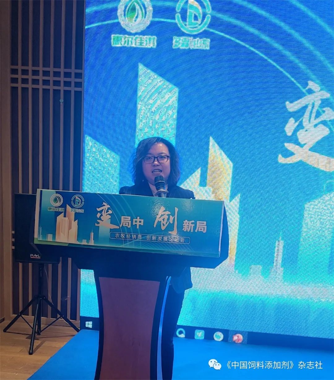 `图片`/