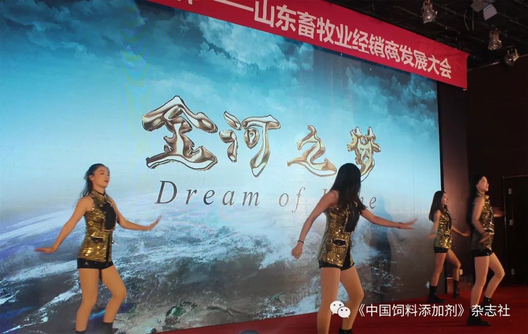 `图片`/