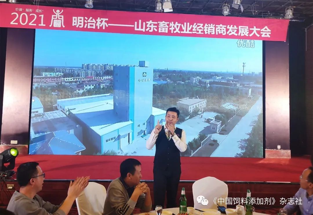 `图片`/
