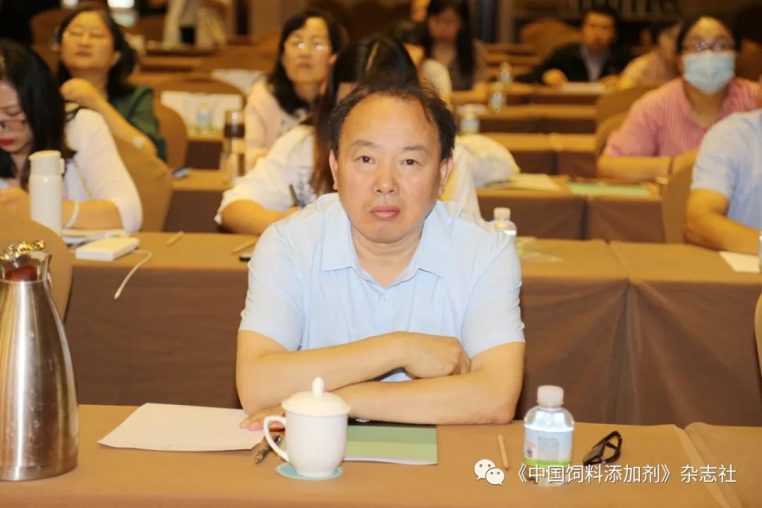 `图片`/